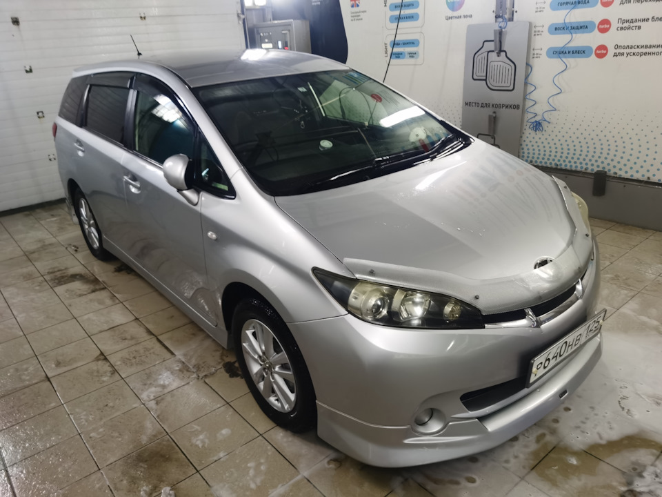 Toyota Wish 1f7