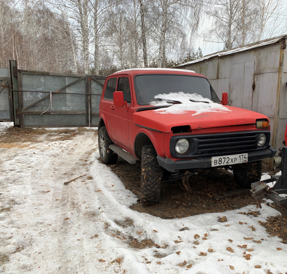 Переход на инжектор. 1 Часть Топливная система. — Lada 4x4 3D, 1,7 л, 1998  года | своими руками | DRIVE2