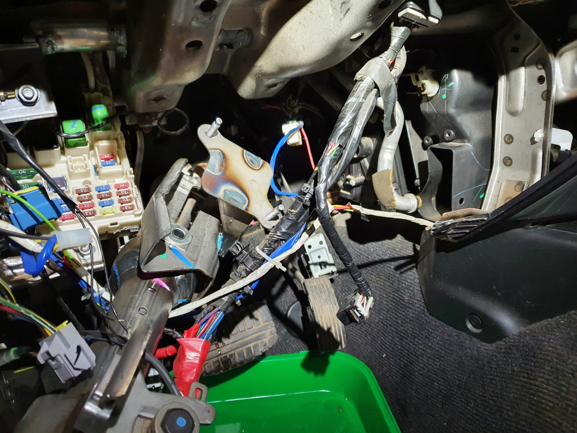 Замена радиатора печки (без снятия торпеды) — Mitsubishi Pajero Sport ...