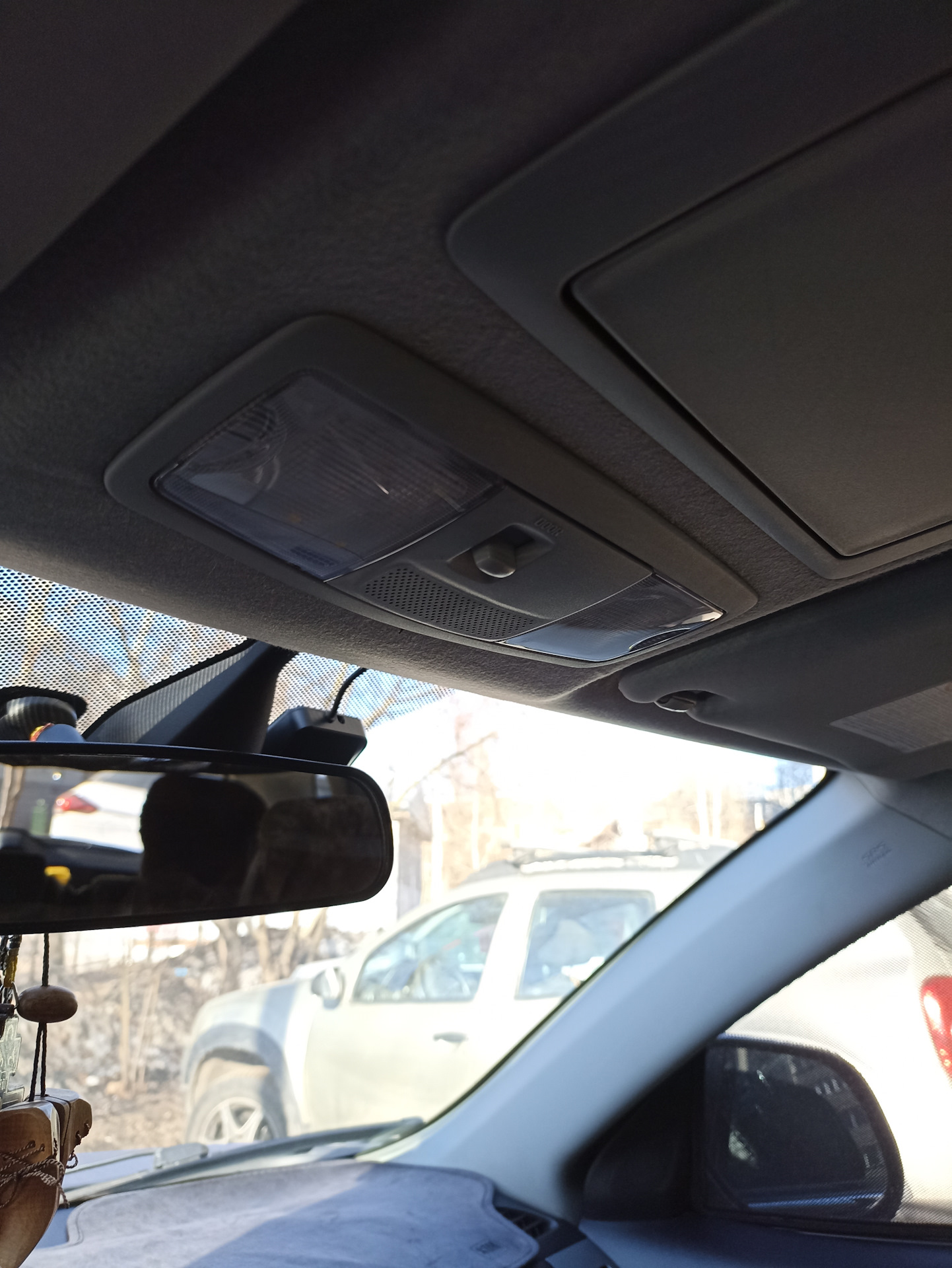 Установка выносного микрофона магнитолы Teyes CC3 — Peugeot 4007, 2,4 л ...