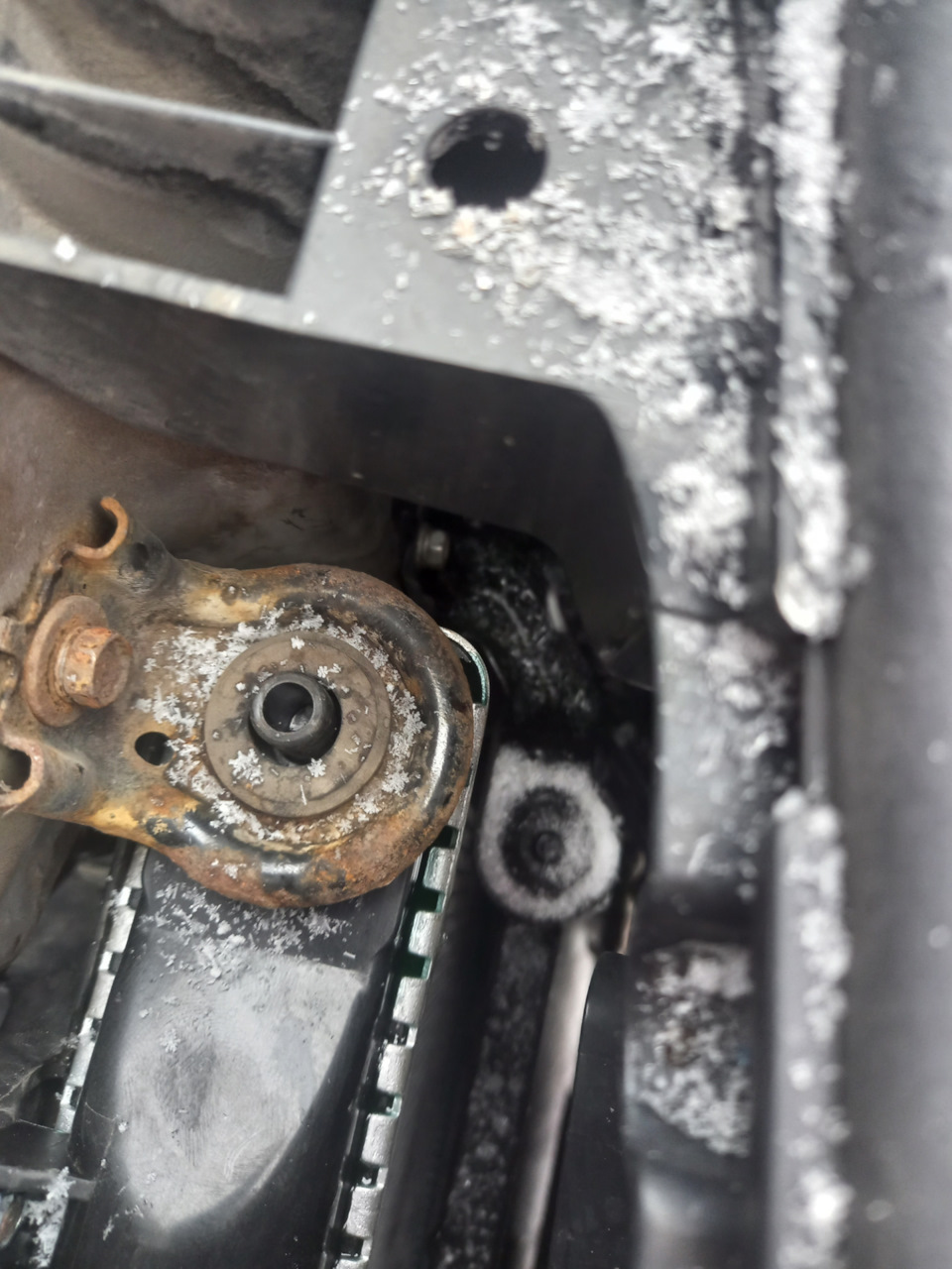 Радиатор сакура (брак) — Honda Pilot (2G), 3,5 л, 2008 года | поломка ...