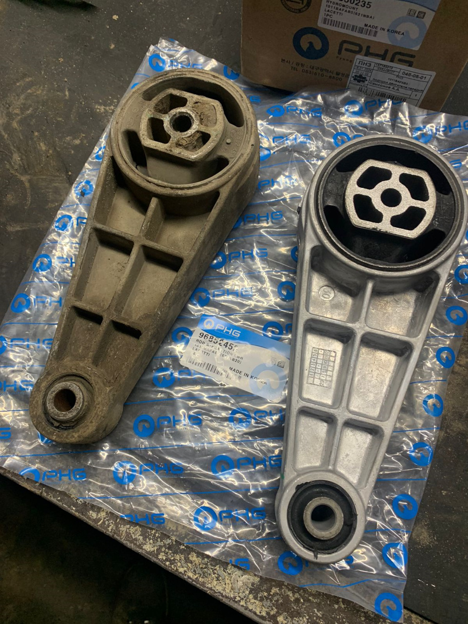 Показать опору двигателя. 3zz fe левая опора rbi. Показать опору двигателя. Показать опору двигателя. Опора акпп додж караван 2.