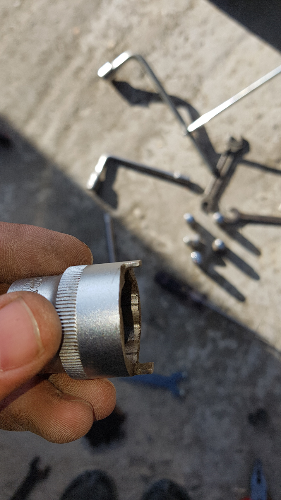 Переклейка потолка Ауди в алькантару. — DRIVE2