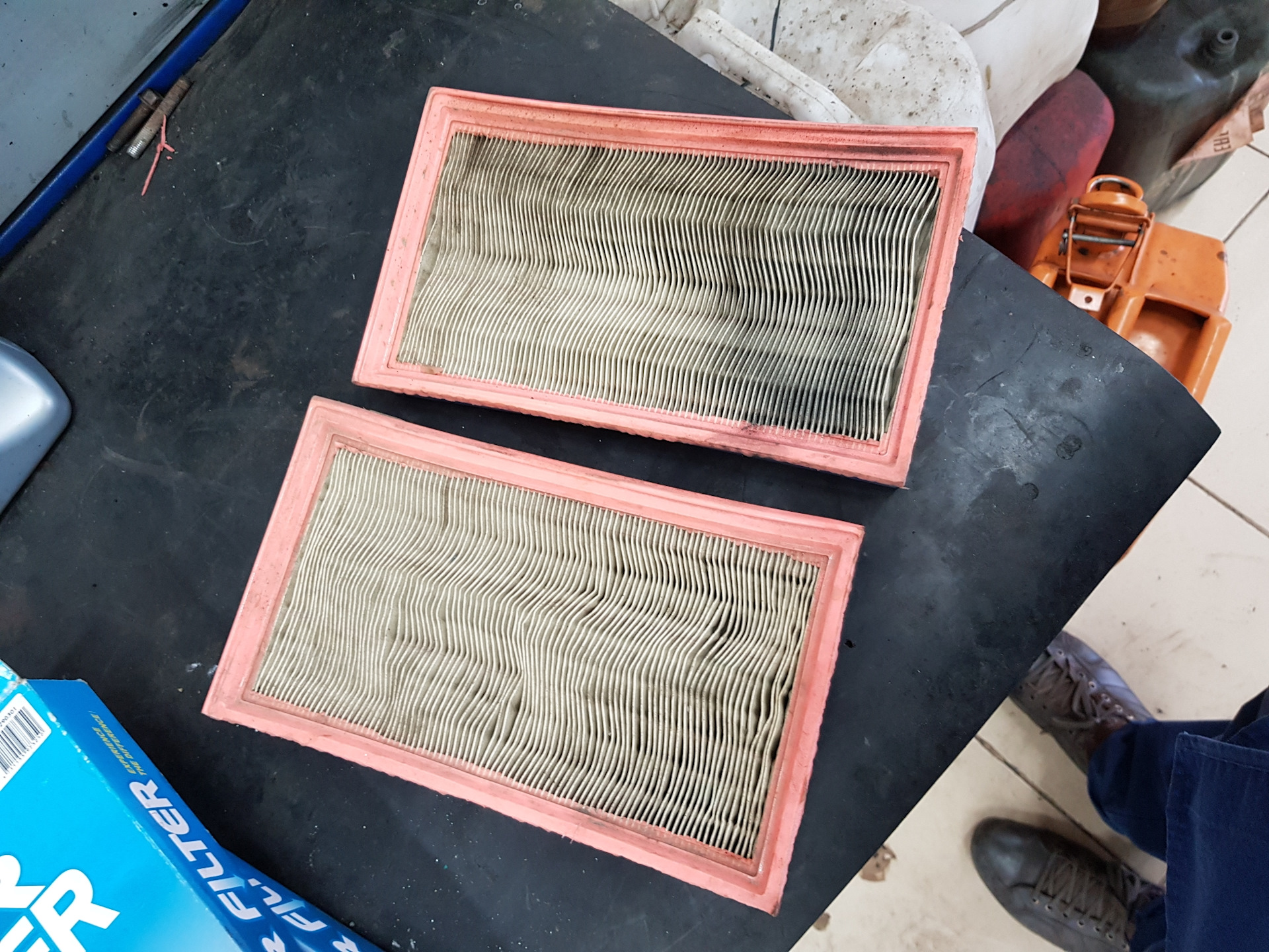 Стеклоподъёмник водителя. Впрочем ничего необычного. =) — Audi A5 (1G ...