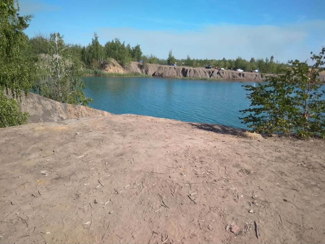 Зона отдыха голубая вода