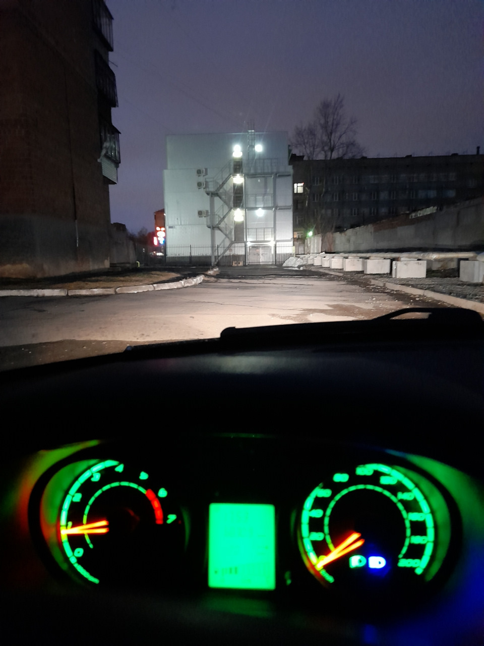 32. Подключение птф, дтнв и установка очечника. — Lada Калина 2 хэтчбек ...