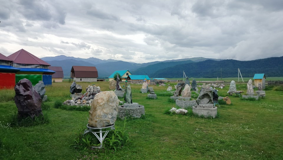 Экспозиция на улице — Mitsubishi Pajero (3G)