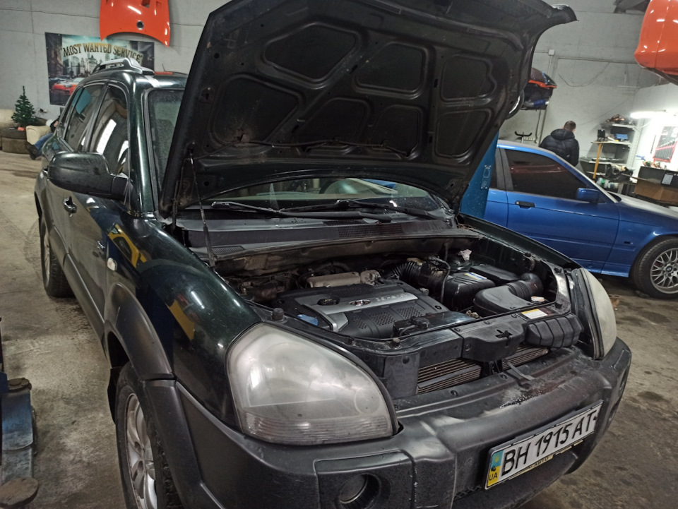 Замена масла и фильтров — Hyundai Tucson (JM), 2 л, 2006 года | визит ...