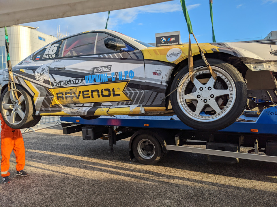 Фото в бортжурнале Nissan Silvia (S15)