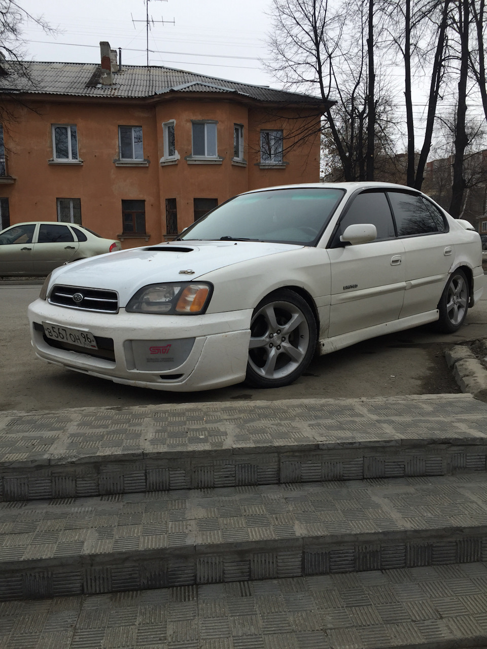 Subaru b4 be5. Subaru b4. Субару Легаси b4. Субару Legacy b4. Subaru b4 2000.