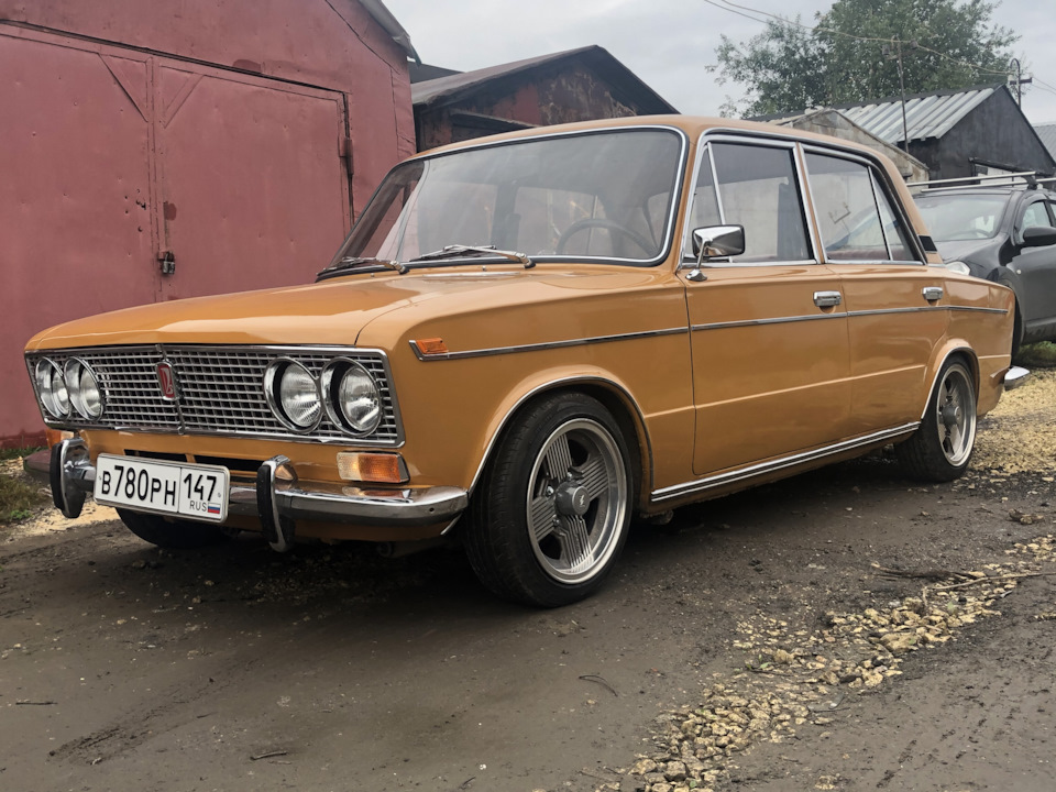 Троечка. ВАЗ 2103 желтая. ВАЗ 2106 Золотая охра. ВАЗ 2103 1980 желтый. Lada 2103 Wheel.