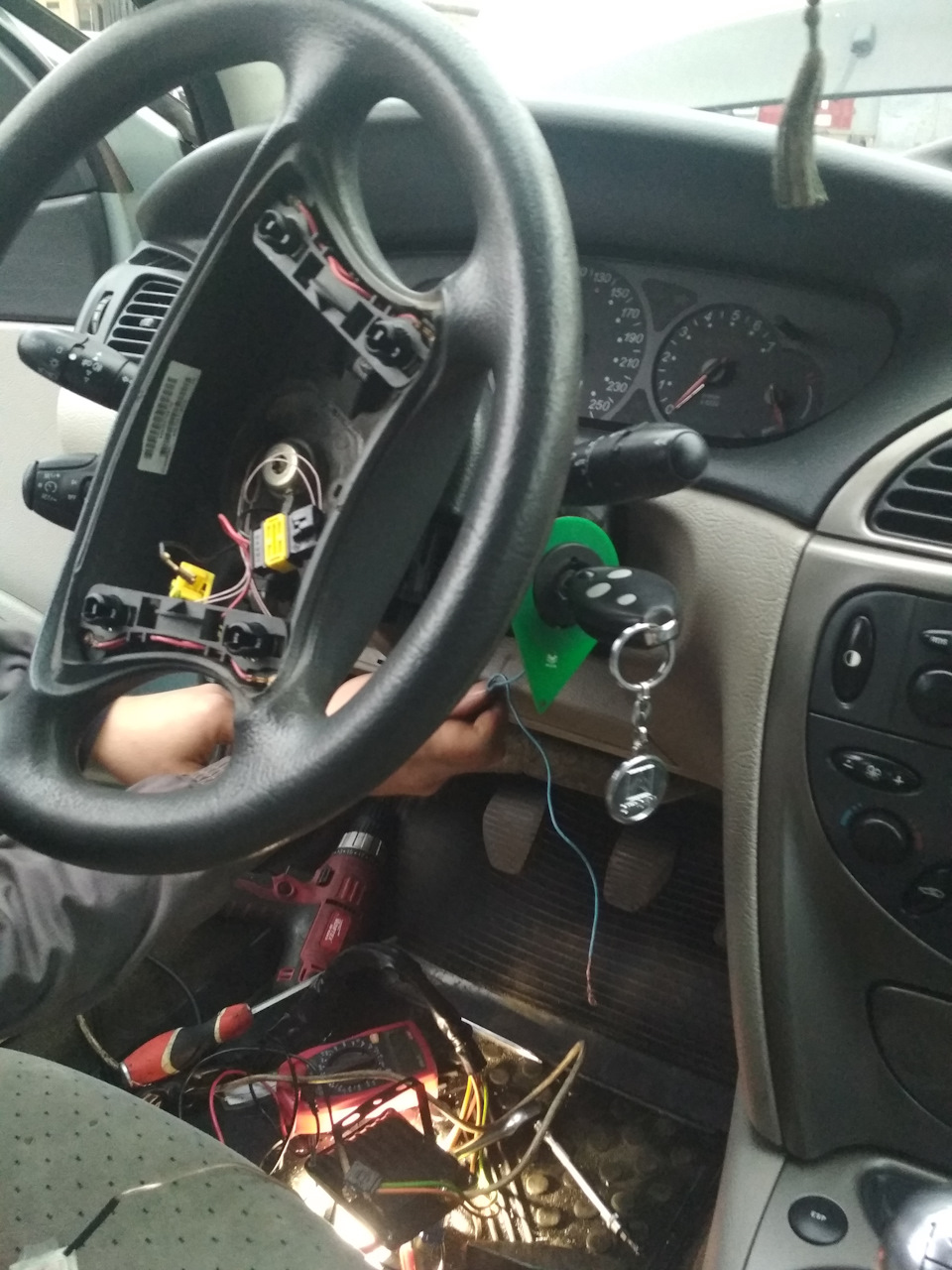 Фото в бортжурнале Citroen C5 (1G)