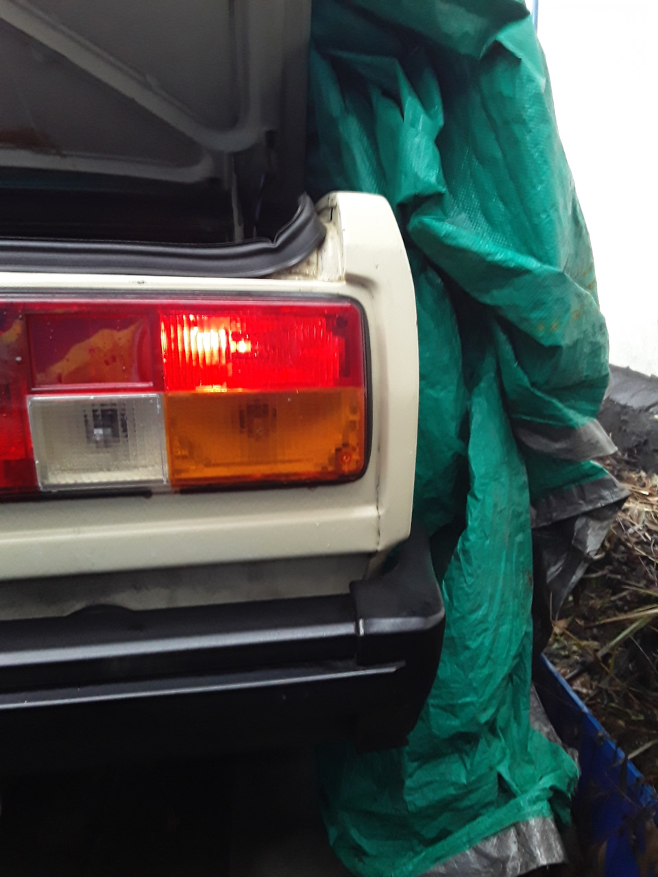 Диодизация. Диоды в задние габариты. — Lada 2105, 1,3 л, 1987 года ...