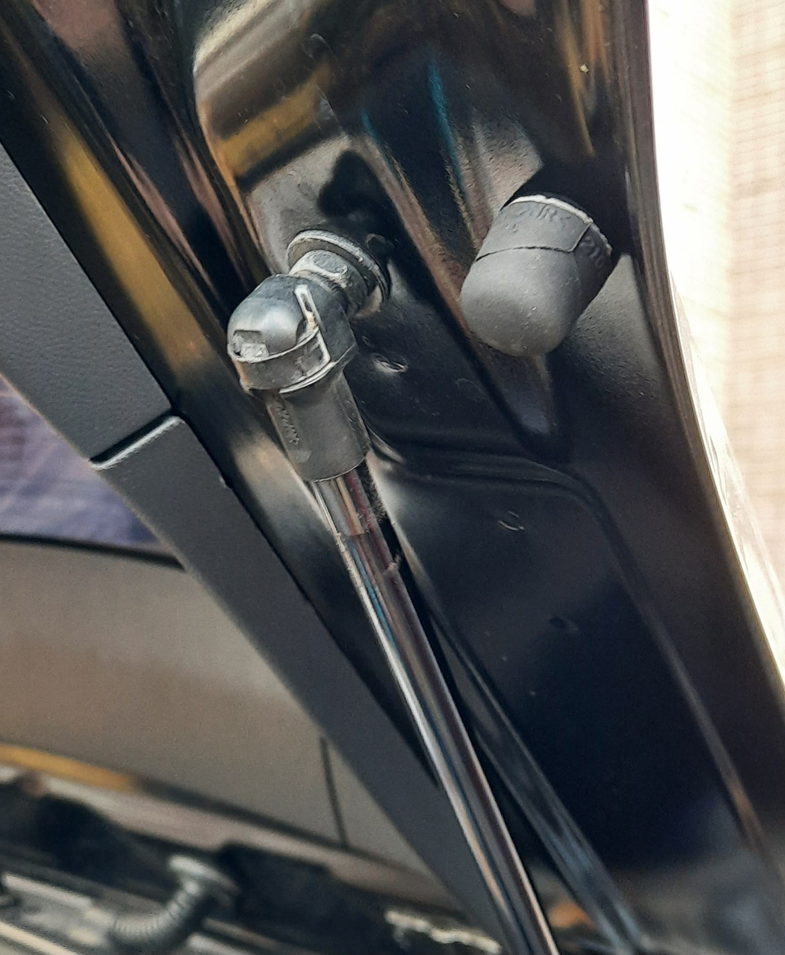 Отбойники багажника, или лечим болячки — Mitsubishi ASX, 1,6 л, 2011 ...