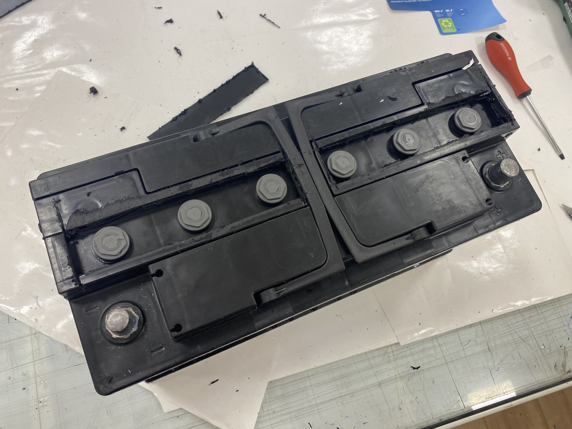 Восстановление аккумулятора Exide 1050 (105Ah AGM) — Audi A8 (D4), 4,1 ...