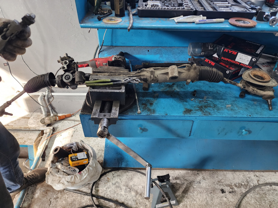 #15. Ремонт рул.рейки — Porsche Cayenne (1G) 955/957, 4,5 л, 2004 года ...