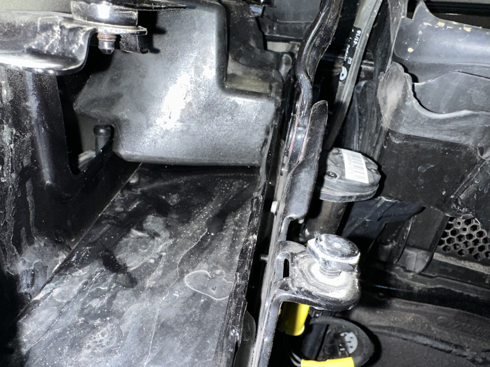 Решение! Медленно заливается омывайка — BMW X5 (G05), 3 л, 2019 года ...