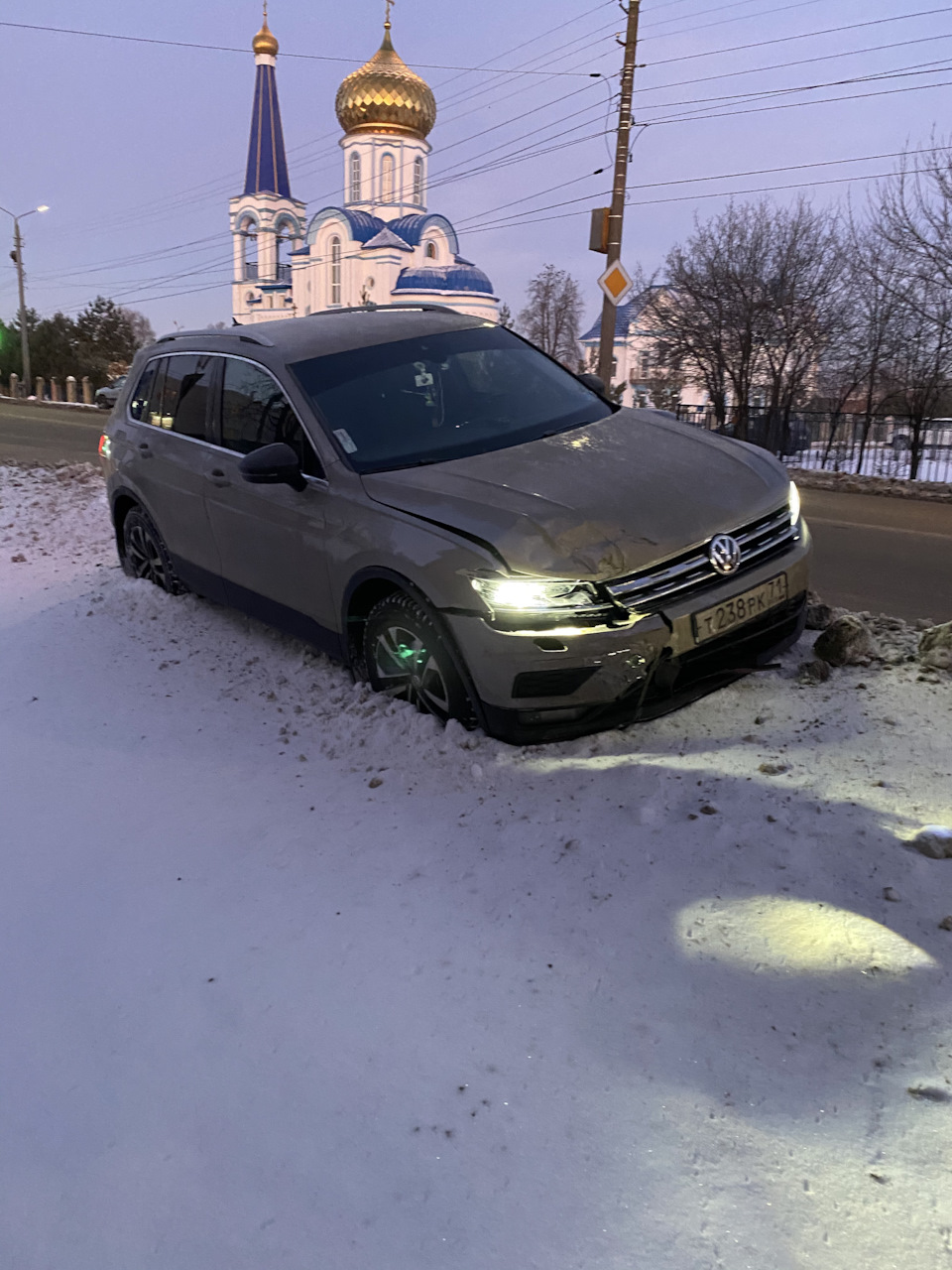 28 декабря 2020🤦‍♂️ДТП — Volkswagen Tiguan (2G), 1,4 л, 2019 года | ДТП |  DRIVE2