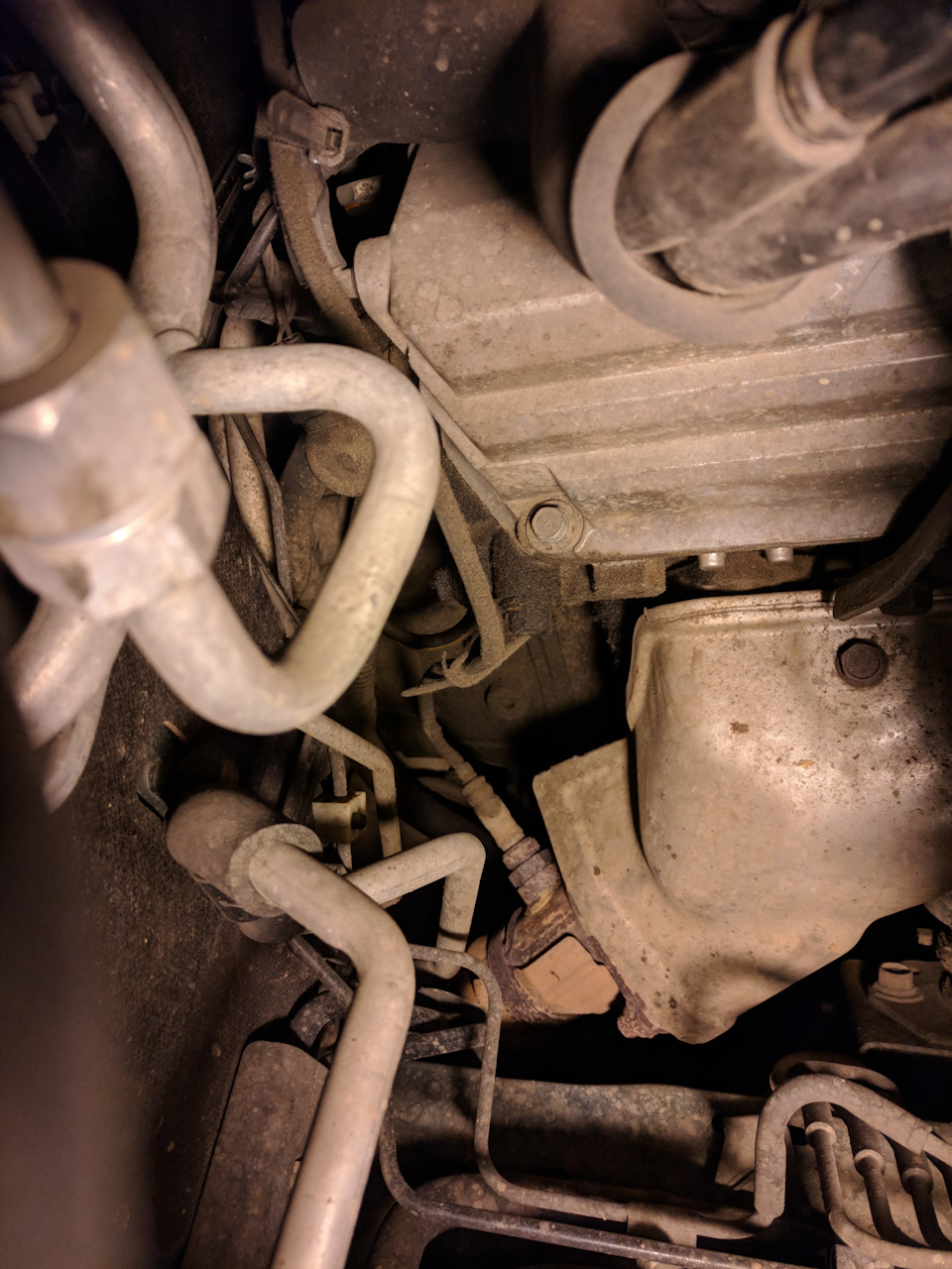 вот там в недрах видно запотевание — Mitsubishi Pajero (4G)