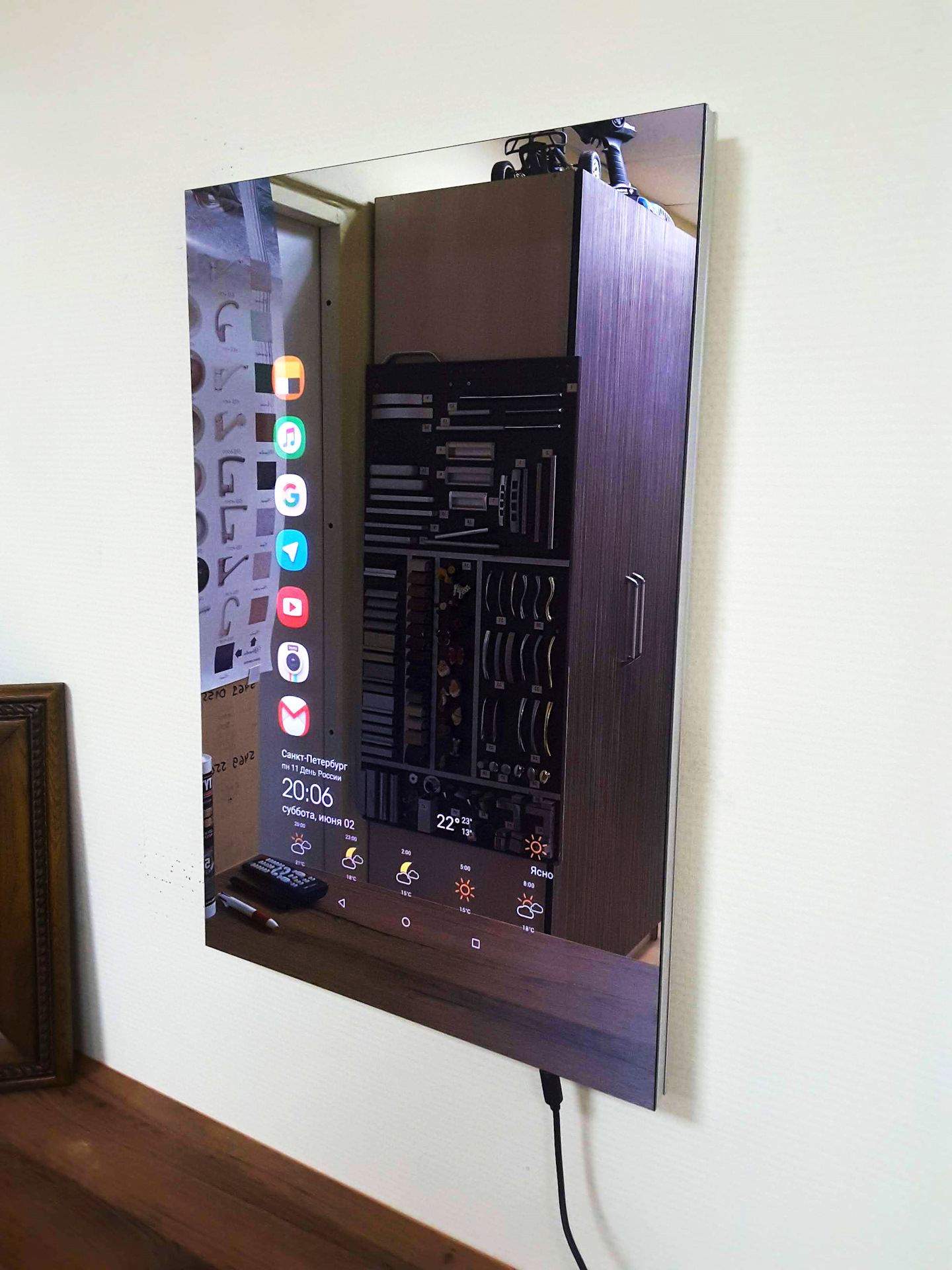 Смарт зеркало на Android с Сенсорным управлением — Smart Mirror Smartsy ...