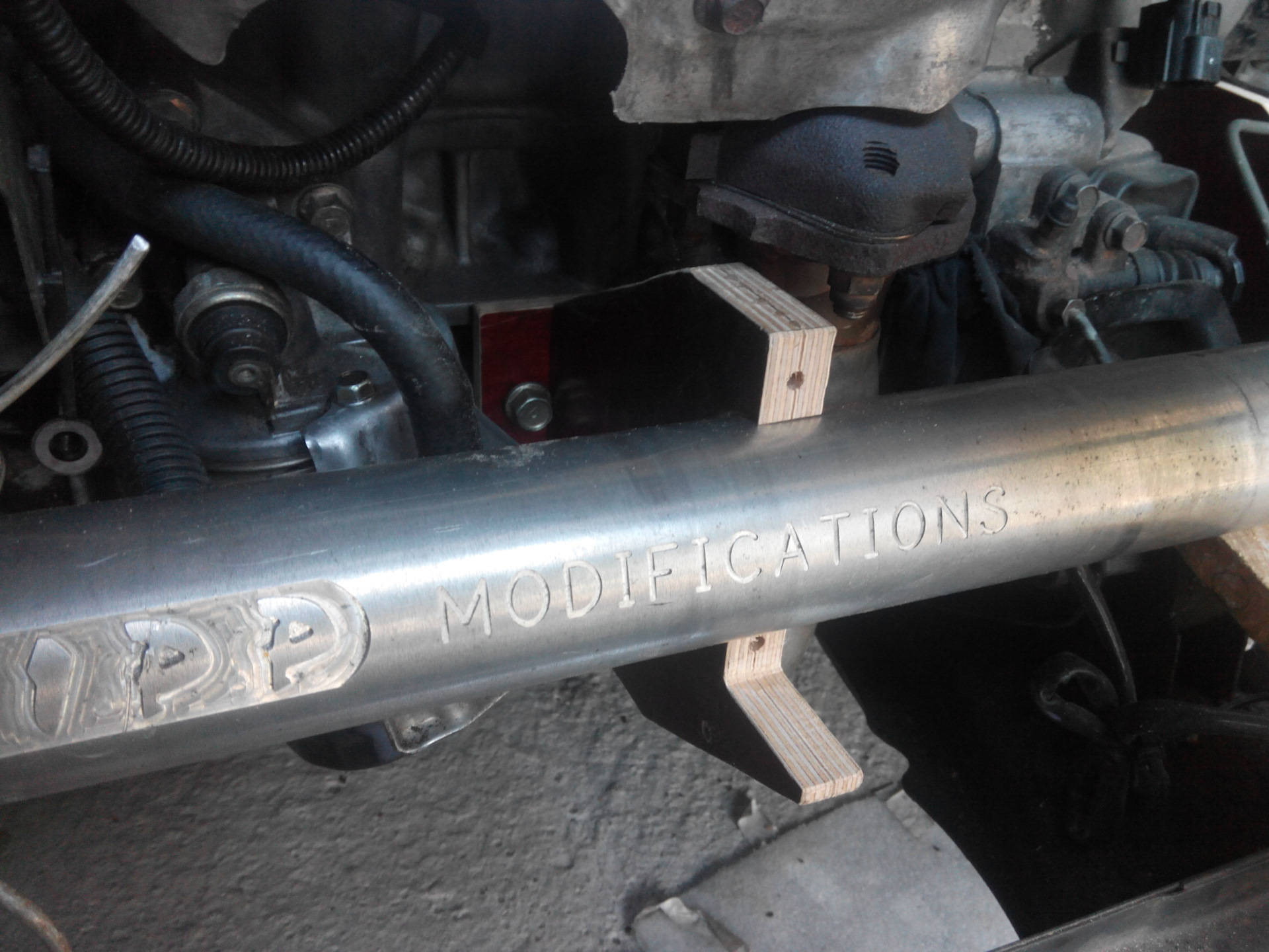 Ремонт глушителя — Peugeot 4007, 2,4 л, 2010 года | визит на сервис ...