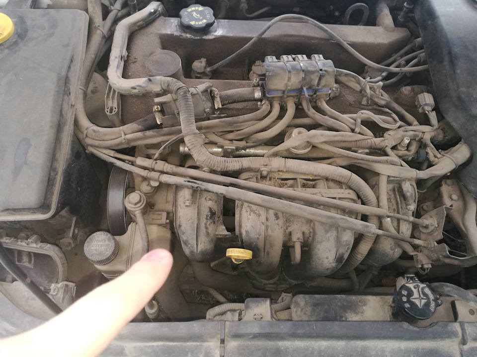 Разорвало впускной коллектор. Нужна инструкция снятия впуска. — Mazda 6 ...