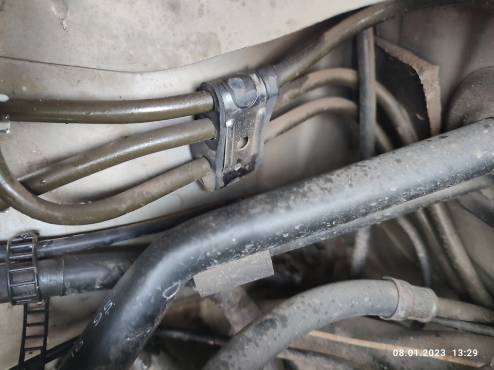 Как снять хомуты?! — Audi A6 (C4), 2,6 л, 1995 года | поломка | DRIVE2