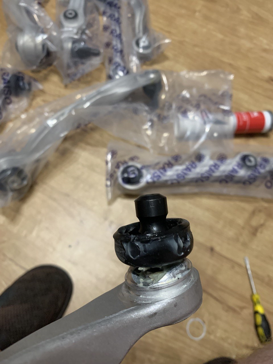 Комплект ричагів Raiso — Volkswagen Passat B5, 1,9 л, 2002 года ...