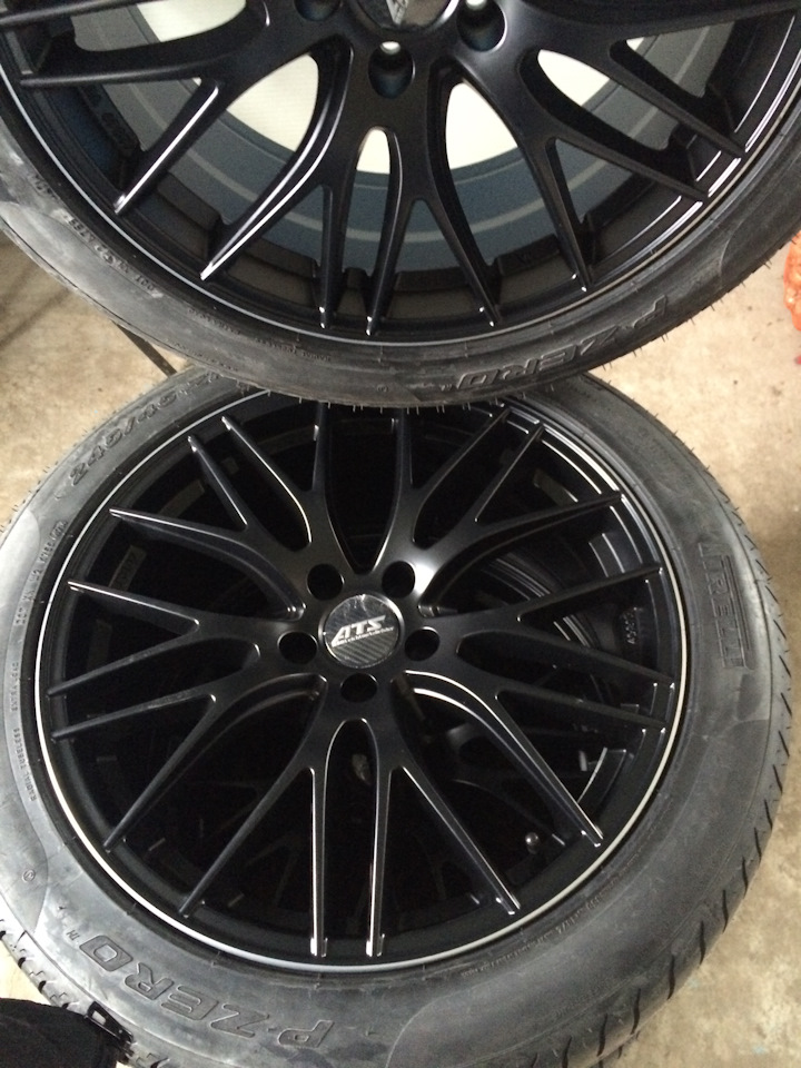 Шины летние Pirelli 245/45 R19, кованые диски 19 на Jaguar XF (1G ...