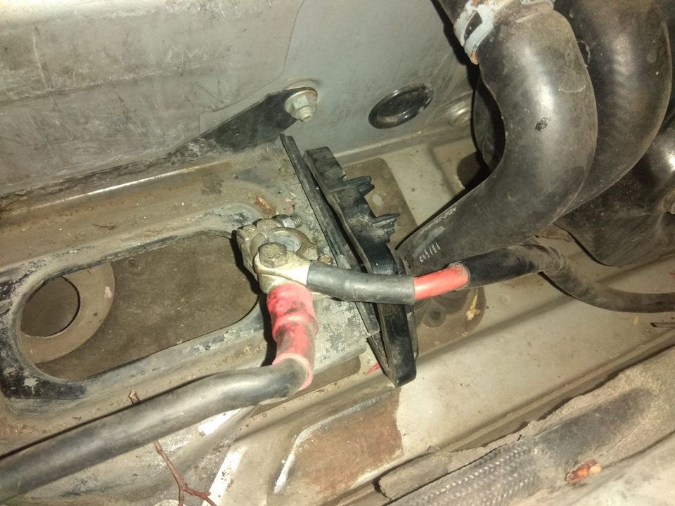 Посторонний писк под капотом — Skoda Superb Mk1, 1,9 л, 2004 года ...