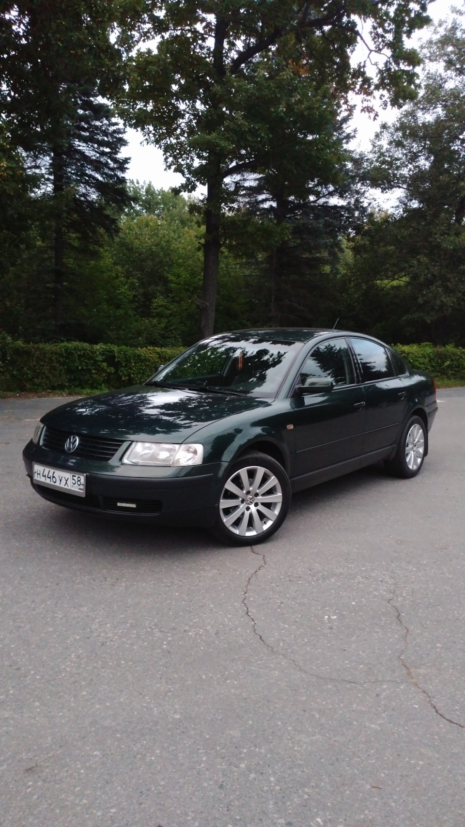 Замена молдинга лобового стекла — Volkswagen Passat B5, 1,8 л, 1998 ...