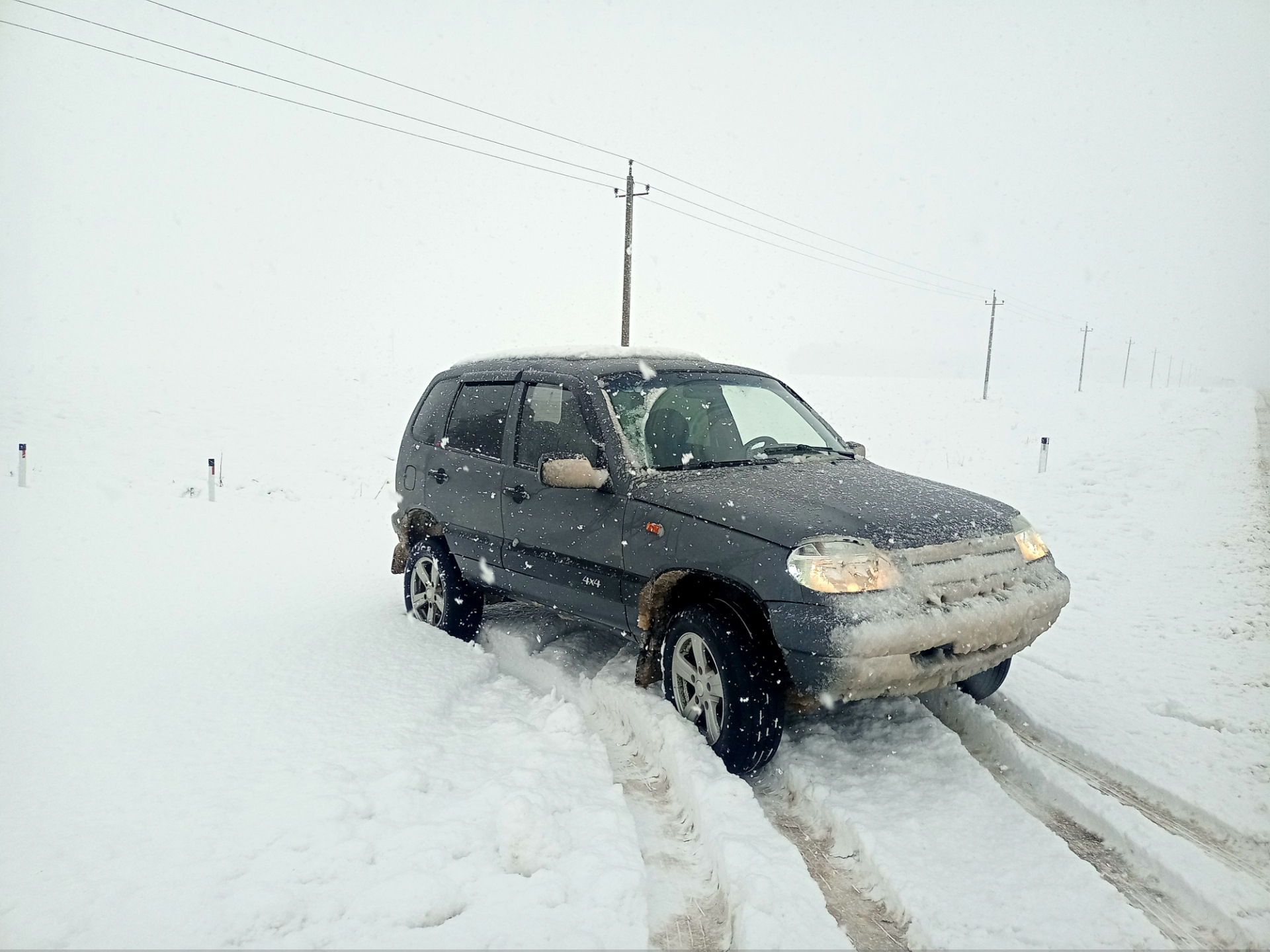 Нива Шевроле зимой