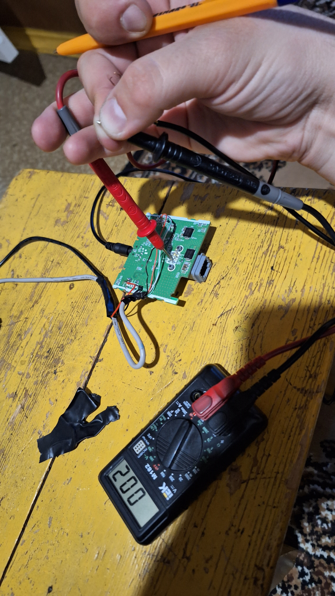 Распайка AUX (Штатный колхозинг 2) — Renault Megane III, 1,6 л, 2012 ...