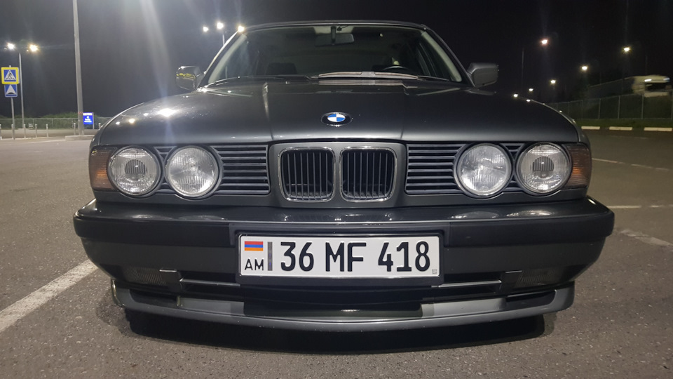 Р‘РњР’ 535i 1990