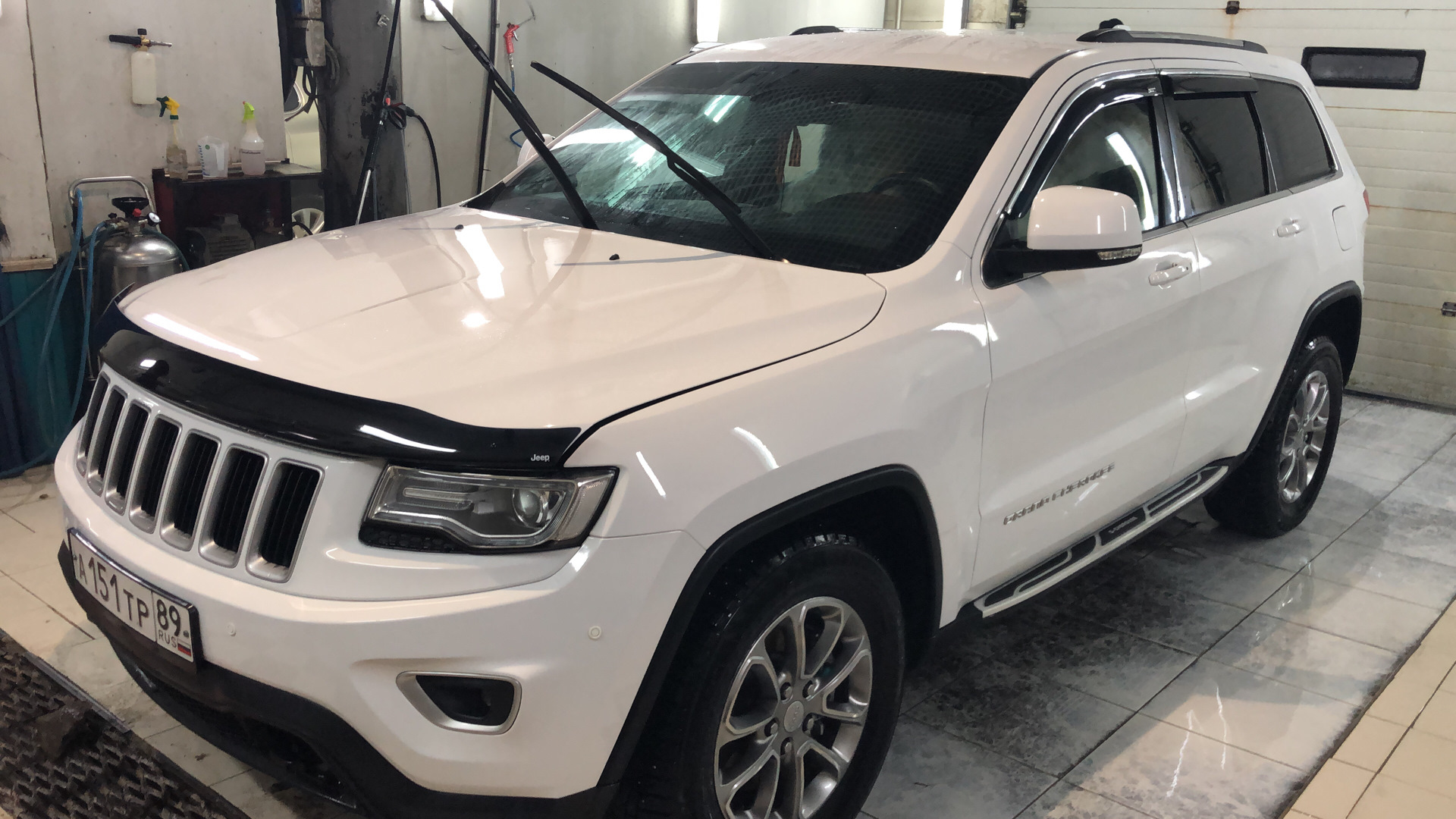 В полку прибыло. Проставки 30 мм — Jeep Grand Cherokee (WK2), 3 л ...