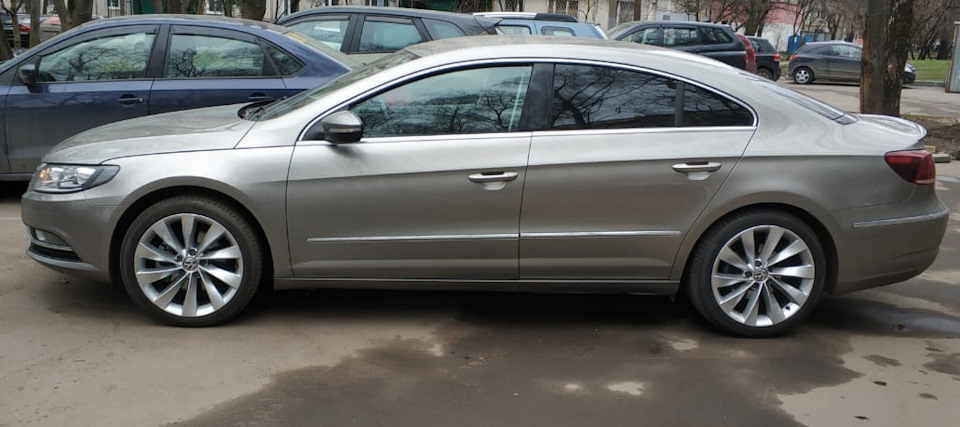 Диски Volkswagen Passat cc r18