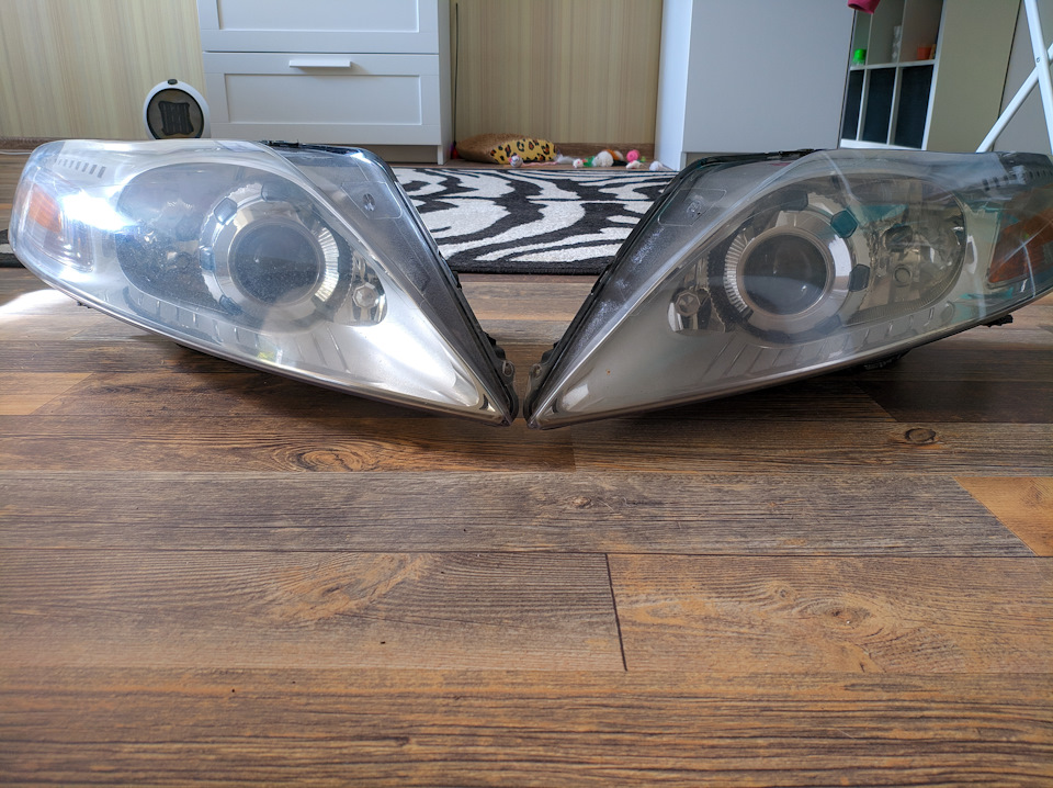 Промывка фар (вместе с линзой), новый уплотнитель порогов — Ford Mondeo ...