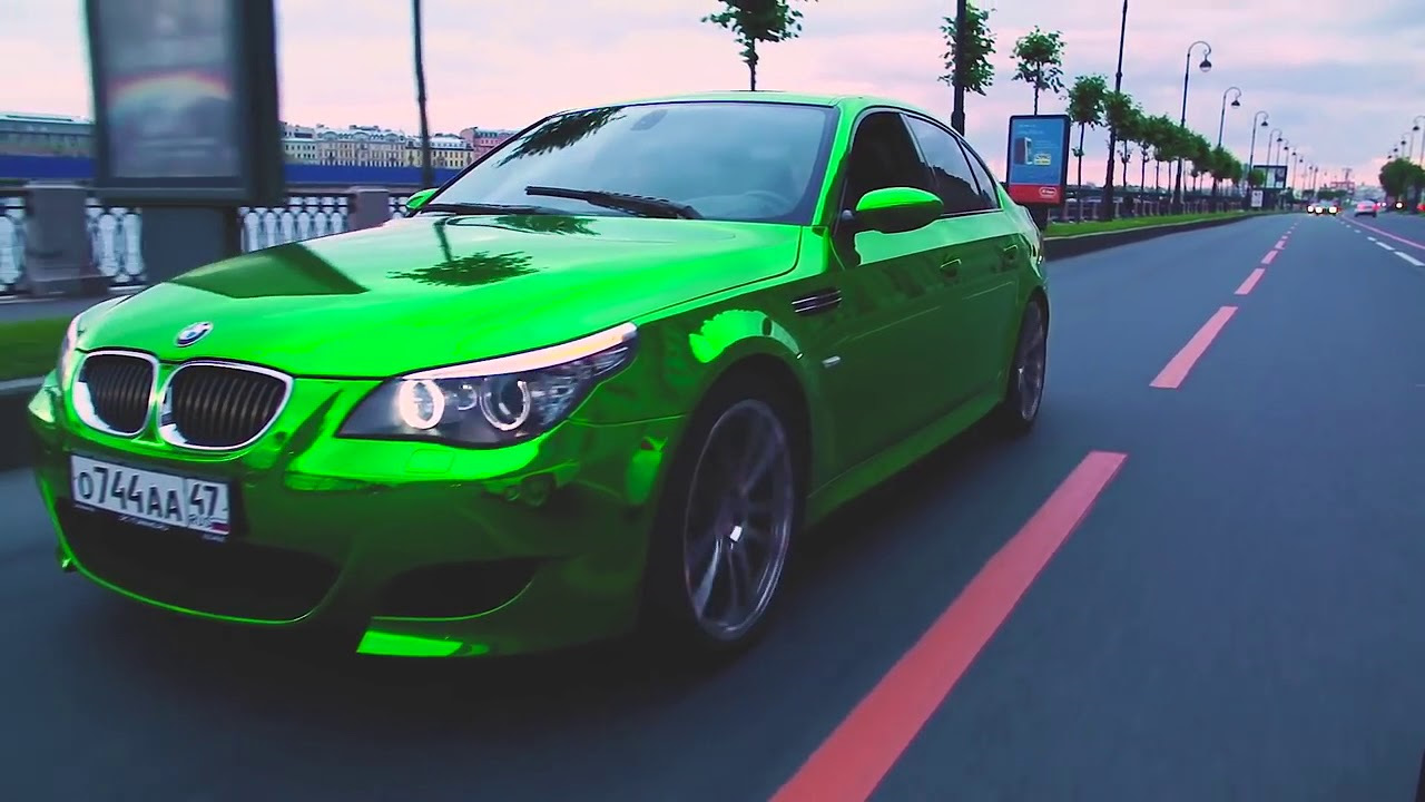 BMW e60 зелёный матовый