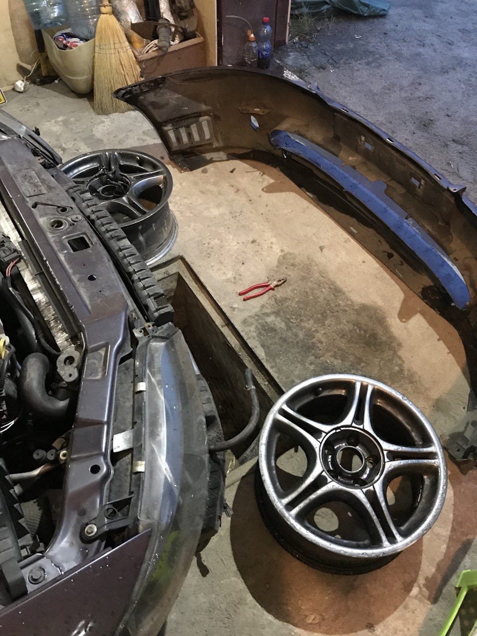 Замена радиатора + Новая помпа и замена сальника компрессора на ...