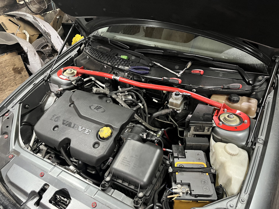 Нежданно потек радиатор печки — Lada Приора седан, 1,6 л, 2010 года ...