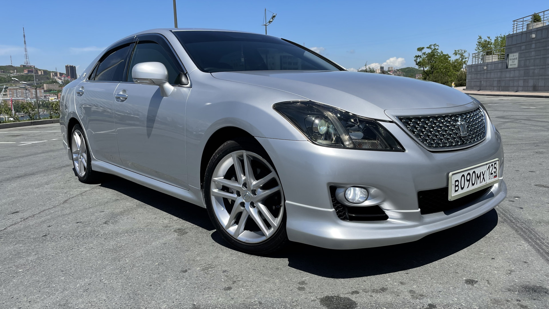 Краун атлет 3.5. Toyota Crown 200. Краун Атлет 2008. Тойота Кроун Атлет 2008. Тойота Краун Атлет 3.5.