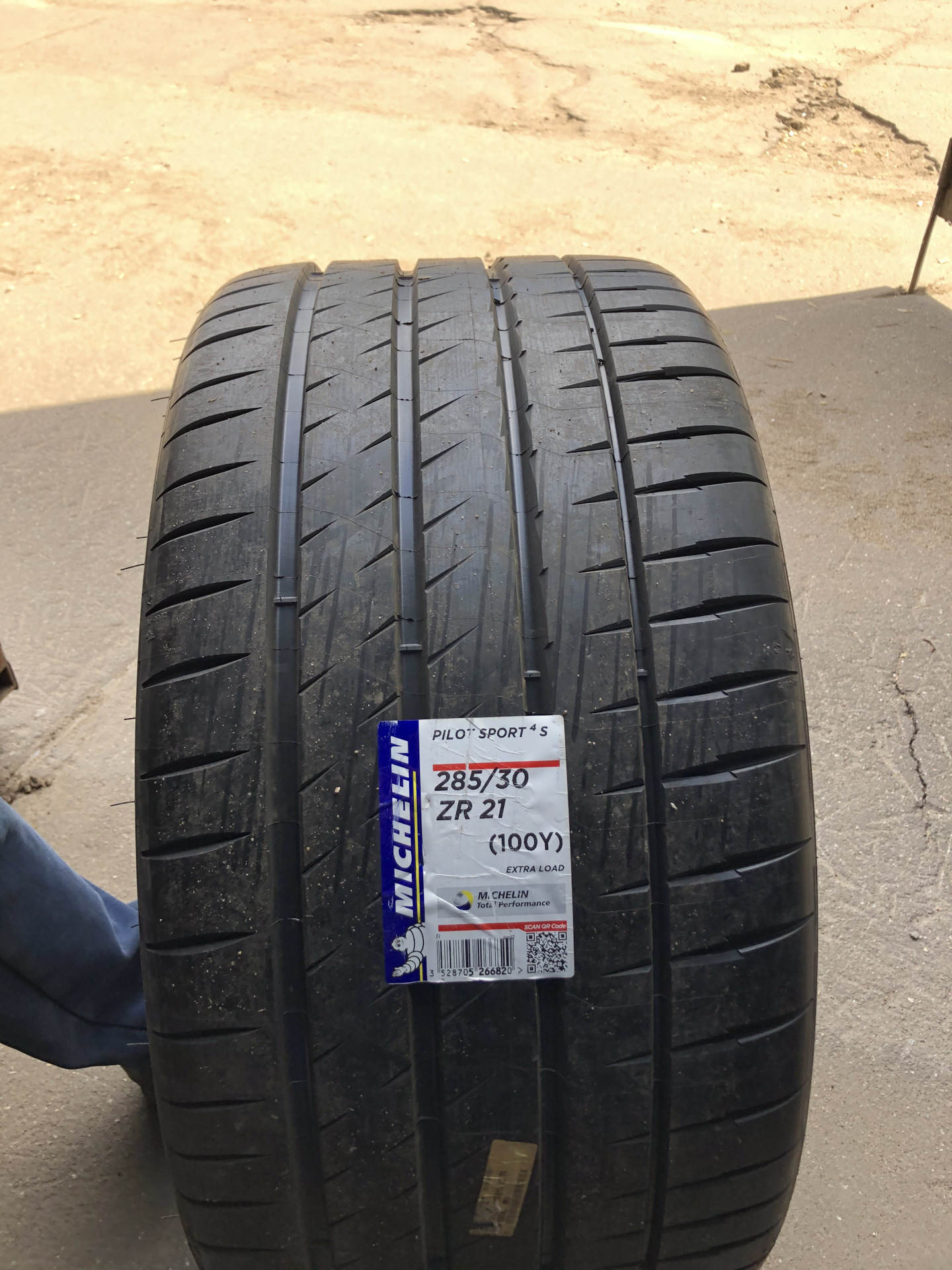 Летняя резина — Audi RS6 (C7), 4 л, 2013 года | шины | DRIVE2