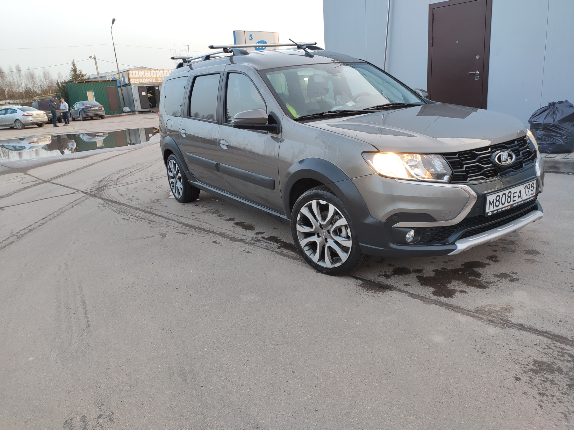 Диски XRAY Cross на Ларгус кросс FL — Lada Largus Cross, 1,6 л, 2021 ...