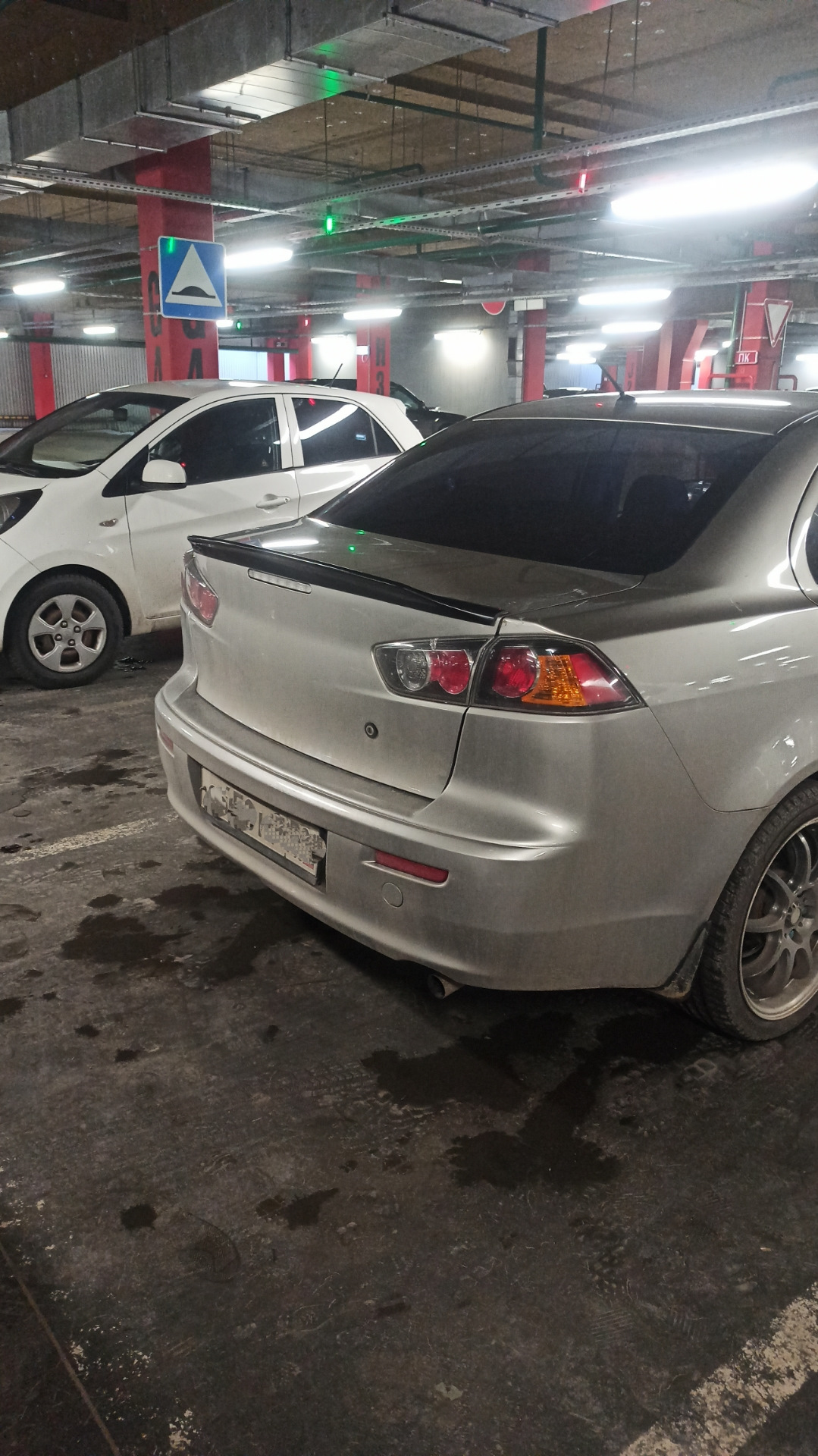 Ducktail — Mitsubishi Lancer X, 1,8 л., 2014 года своими руками DRIVE2