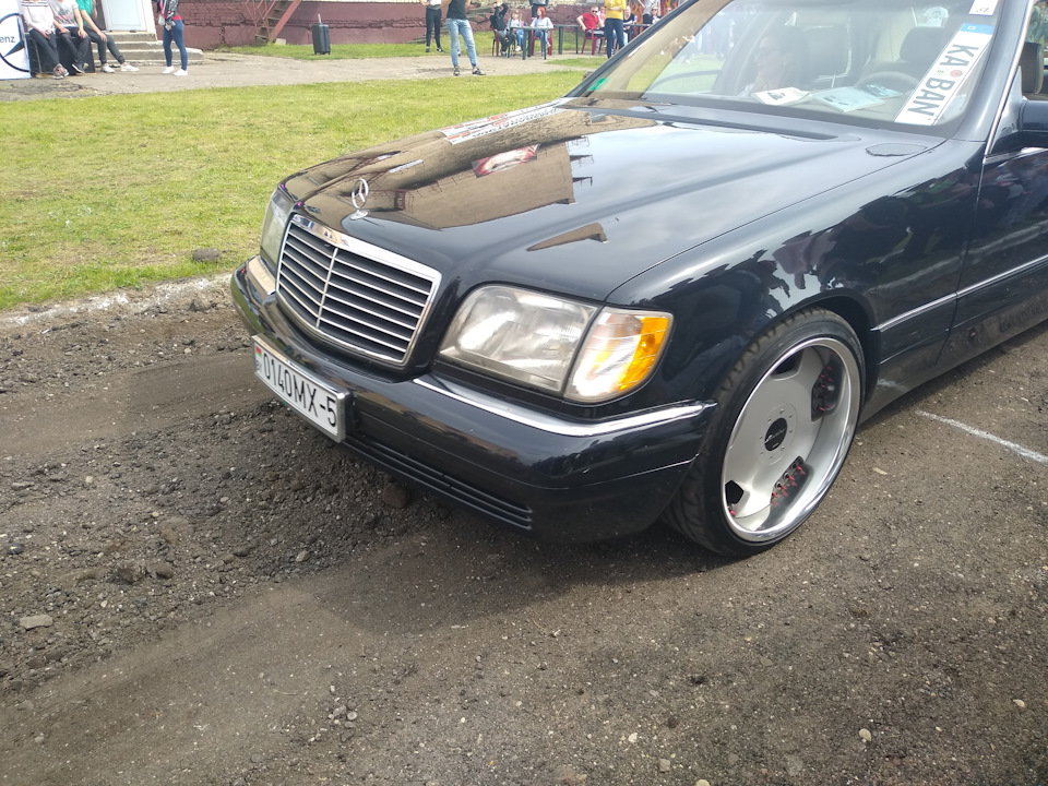 Фото в бортжурнале Mercedes-Benz E-Class Estate (S124)
