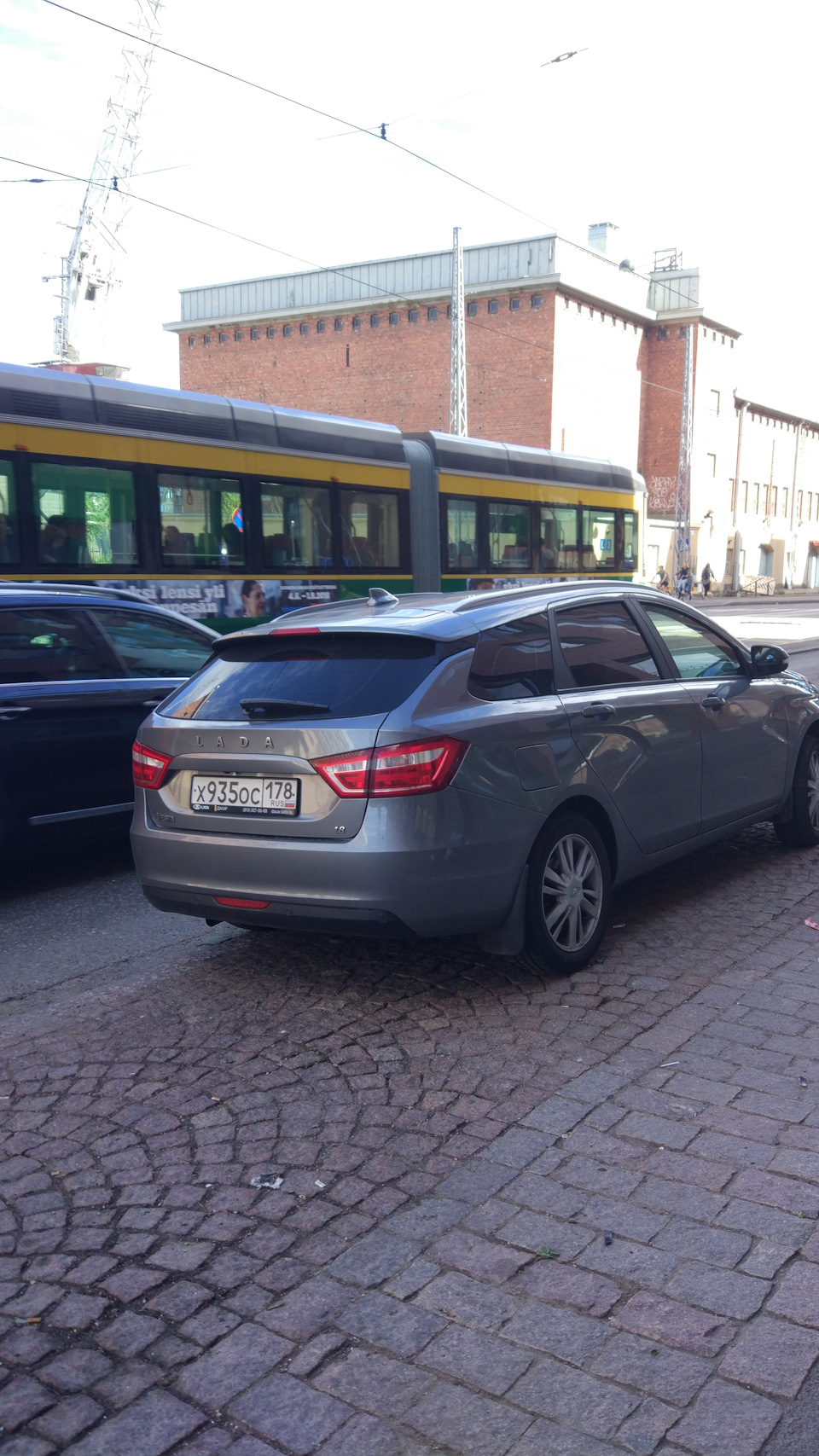 Гастроли в Германии — Lada Vesta SW, 1,8 л, 2017 года | путешествие | DRIVE2