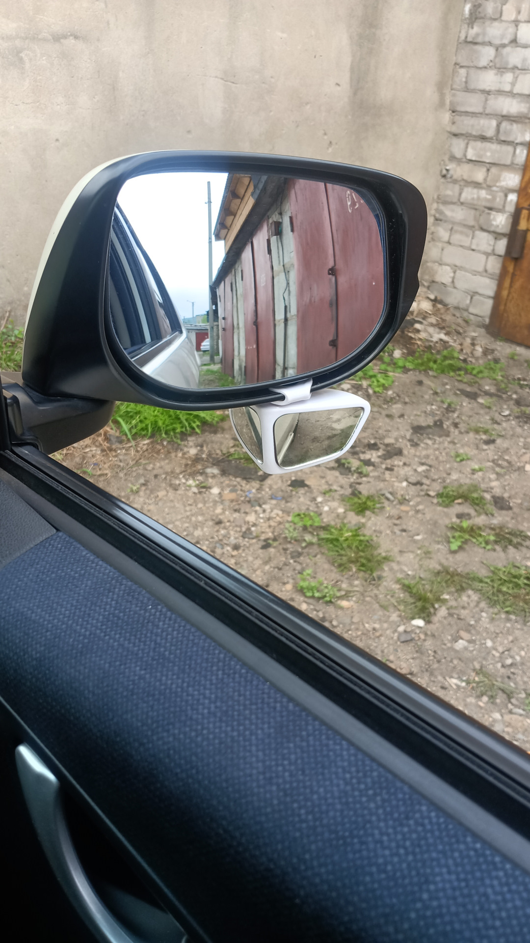 Доп зеркала — Honda Fit Shuttle (1G), 1,3 л, 2014 года | тюнинг | DRIVE2