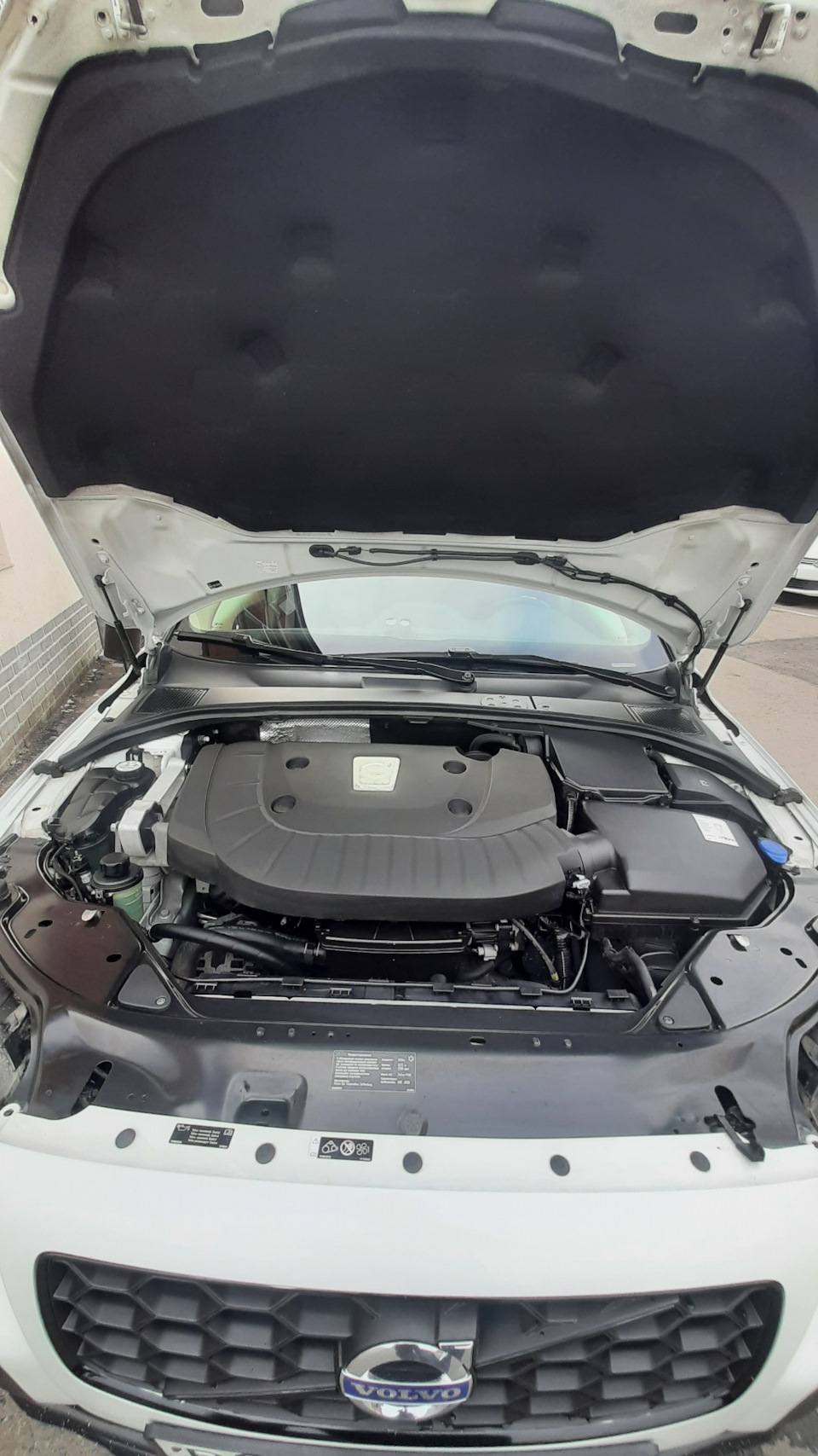 Фото в бортжурнале Volvo XC70 III