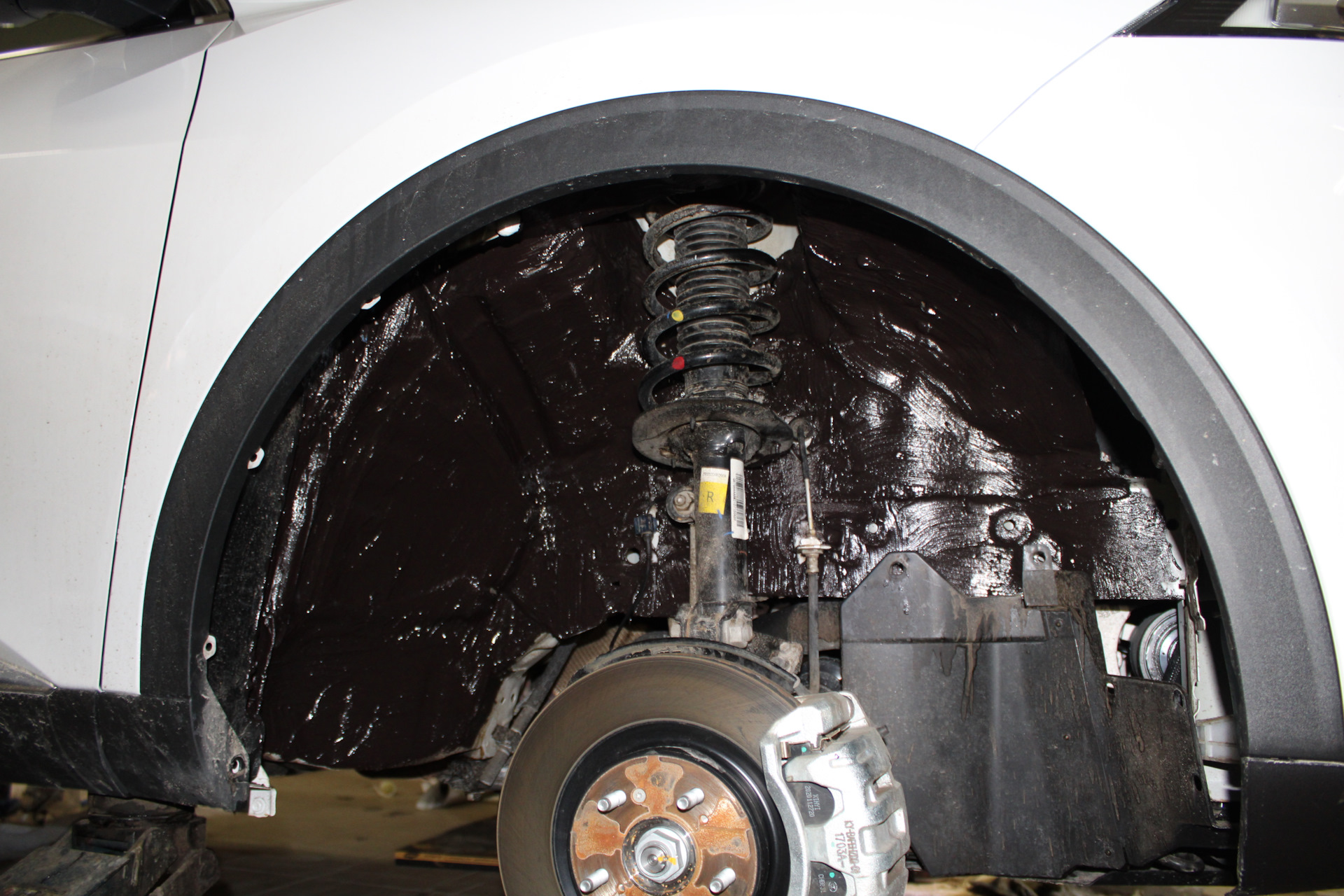 Почему важно защищать арки колес?