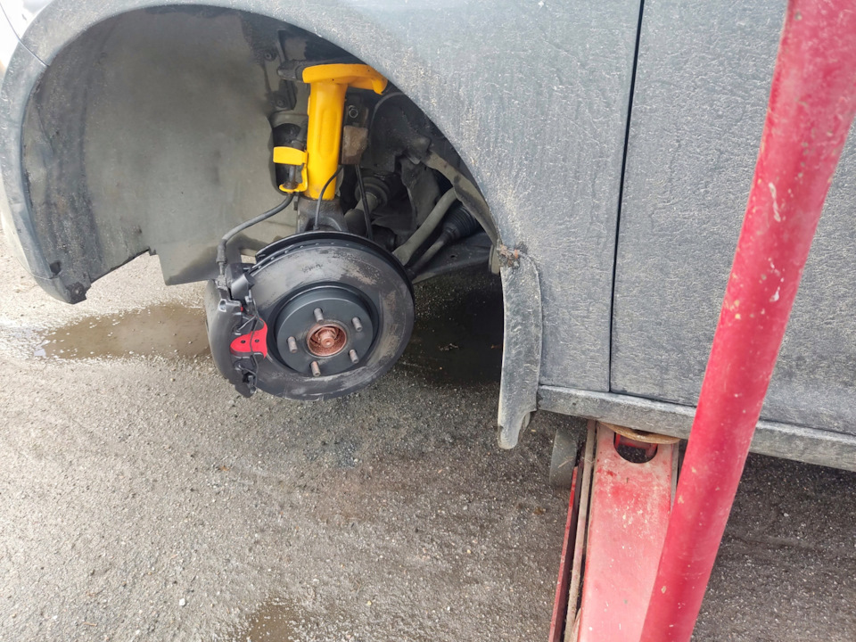 Два часа туда — суда и все готово. Можно ехать прикатывать ) — Ford Focus Hatchback III